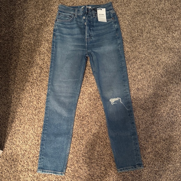 Re/Done 90’s Ultra High Rise Jeans - Picture 2 of 5